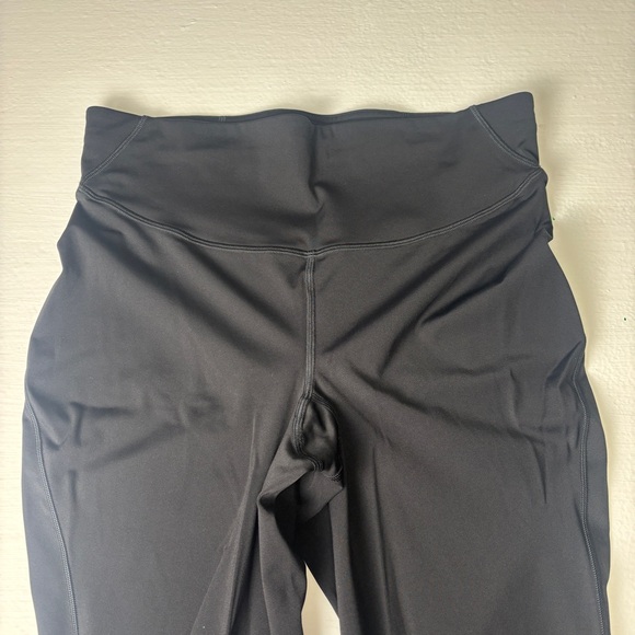 lululemon Sleek Black High Waist Capri Leggings - Size 12 - Inside Back Pocket - Picture 3 of 8